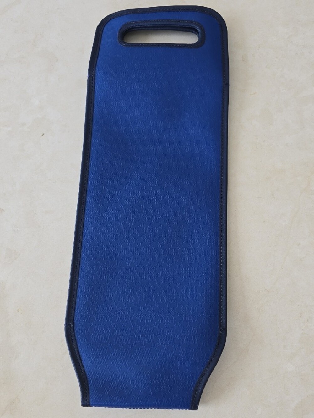 NWOT Coach Blue Signature Wine Bottle Carrier with Cutout Handle - Picture 3 of 3